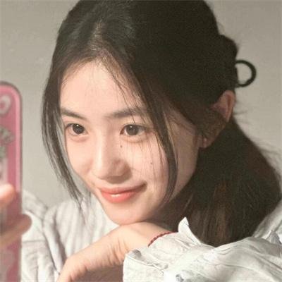 女孩不微笑